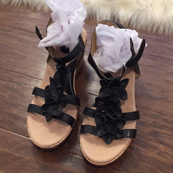 Bolo Shoes Bolo Wedge Sandals By Born Shoes Poshmark